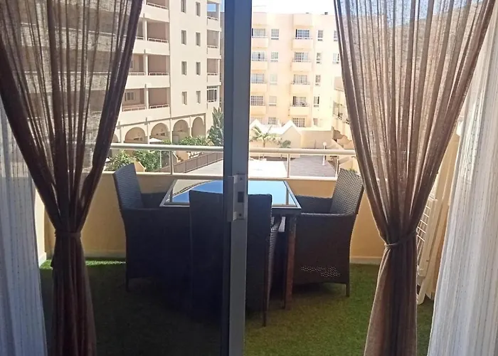 Casa Lola Апартаменты *